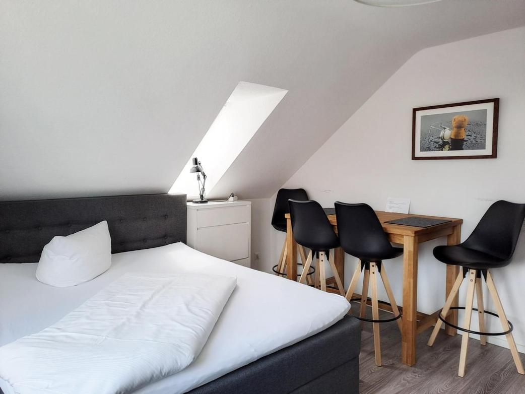 Waldhorn Alleenring Apartment *